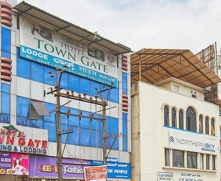 منغالور Hotel Town Gate المظهر الخارجي الصورة